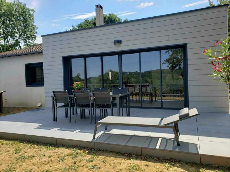 932a69b8-5827-46da-b851-cc299e9e0379