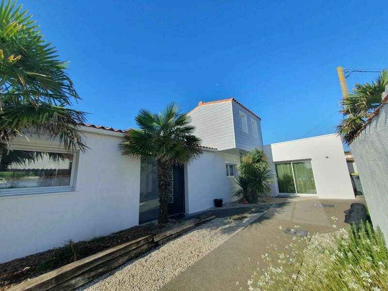 whatsapp_image_2024-10-22_a_14-16-54_a761b4bc