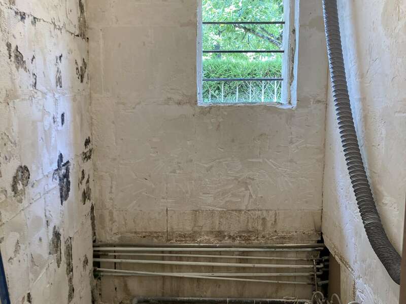 12586202-6dcb-4e12-9ccb-373619f745cd