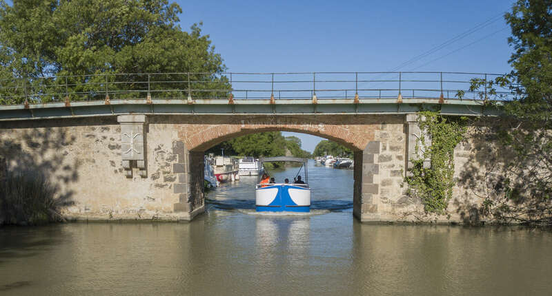 sous_le_pont20231113-2629153-zrxxau