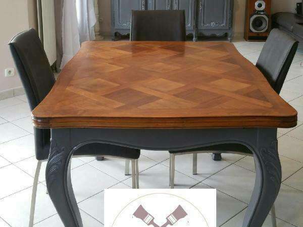 Salle à manger style régence
Plateau marquetterie cirée
Peinture Color'Mat Macadam, patine poudrée blanc