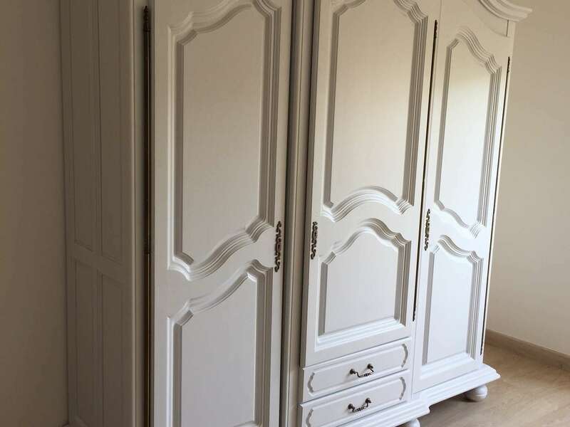 Armoire placage chêne
Peinture Color'Mat Dentelle