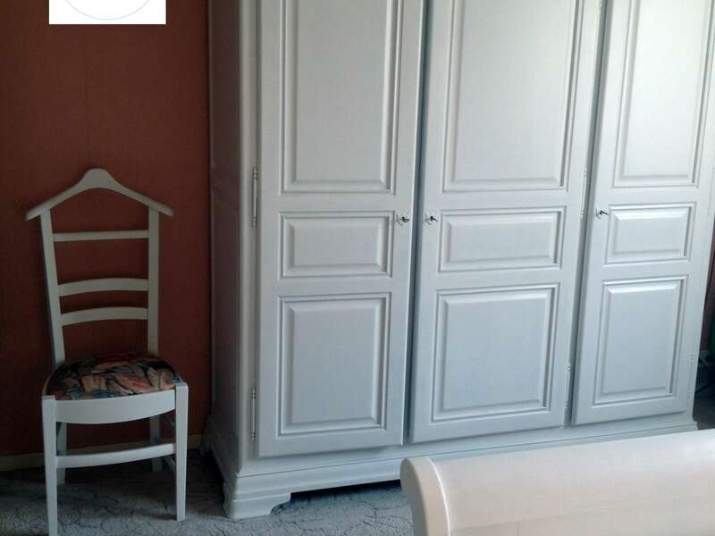 Armoire et serviteur Merisier vernis
Peinture Color'Mat Coton