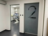 Entrée de la salle de soins n°2 du cabinet du Dr Sophie Persac à Bois-Guillaume