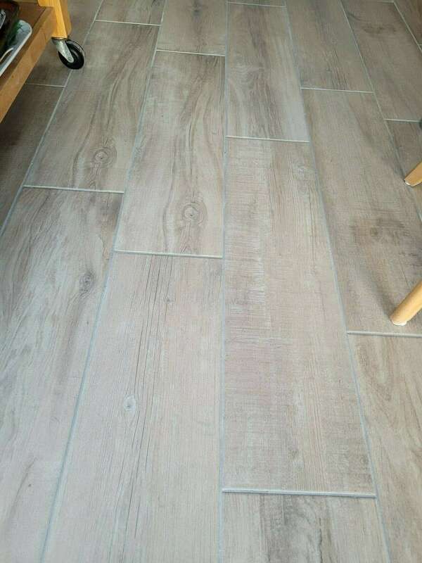 Rénovation d'une habitation avec création d'une cuisine, salle de bain, espace bureau et wc