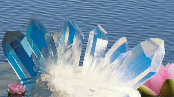 DIALOGUE IN THE MINERAL KINGDOM: THE SECRETS OF CRYSTALLIZATION!