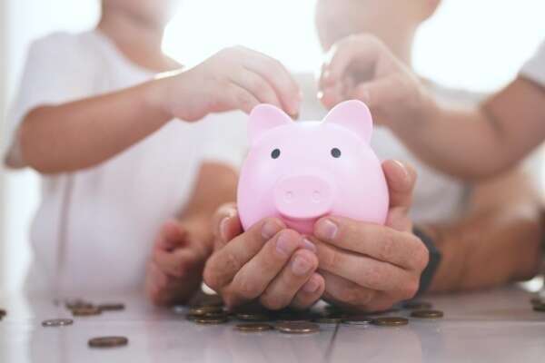 C’est l’histoire d’un couple pour qui les enfants auront toujours besoin de leurs parents…