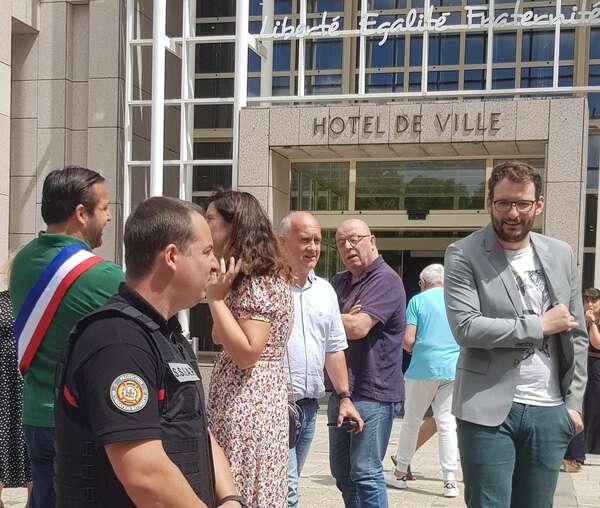 Rassemblement républicain pour appeler au calme en France - 3 Juillet 2023