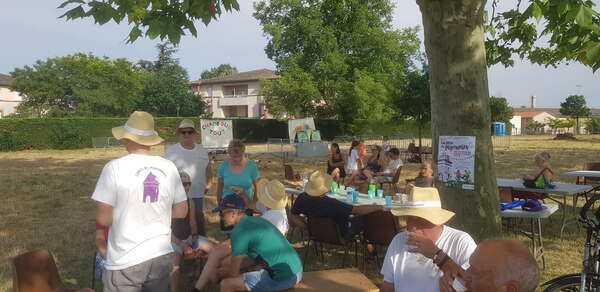 Le Pigeonnier en fête, entre fresques et convivialité