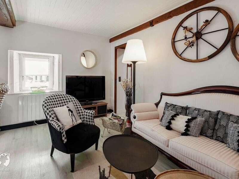 76081970-79ec-4e42-9e86-57bb214b295d