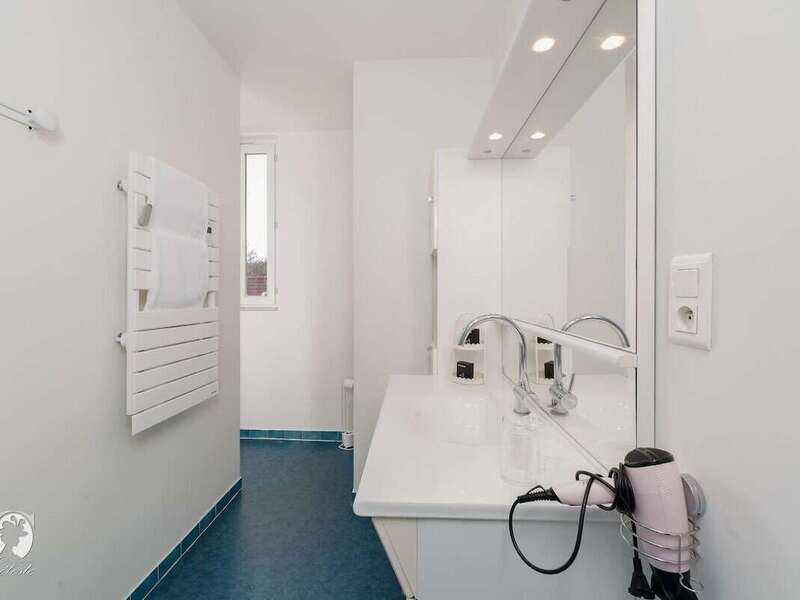 2255132f-ad05-4bf4-8c50-f64213a5f8f7