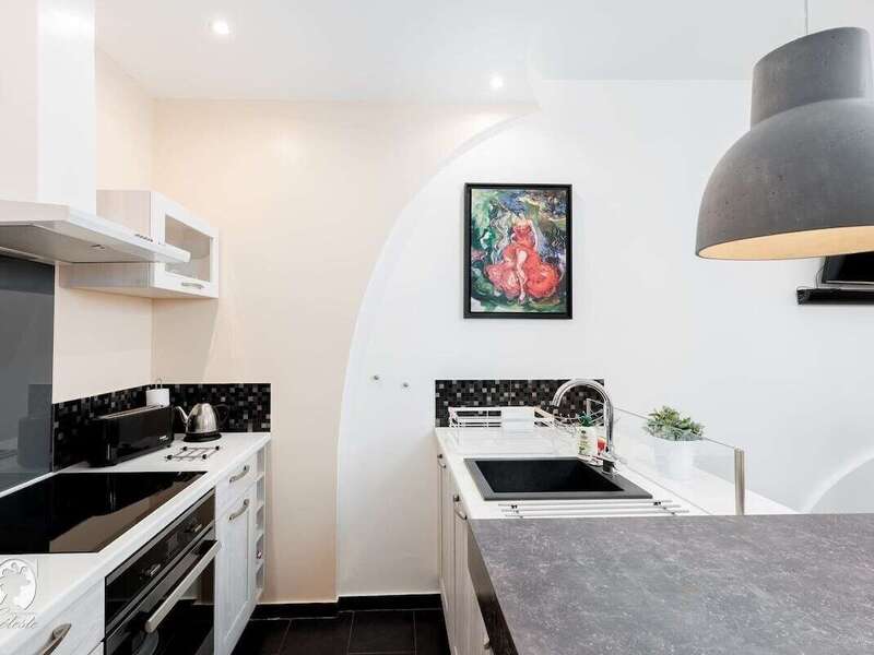 965ad2ec-1296-4a4f-901d-1e6f95398fbf