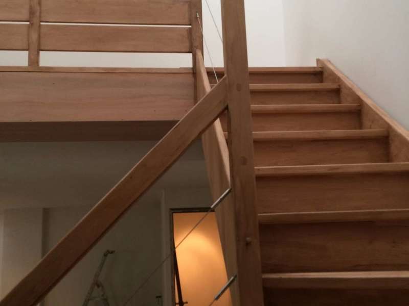 amf menuiserie reparation de marche descalier en bois paris et lle de France