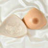 prothèses mammaires en gel de silicone naturelles et douces