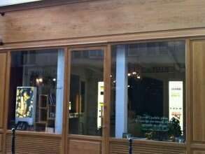 mini_facade_versaillaise_en_boisa1526a1538