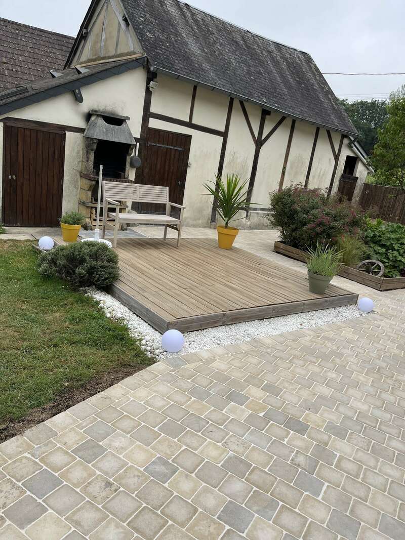 e9e49b61-4771-4541-bde4-2f3e50344209