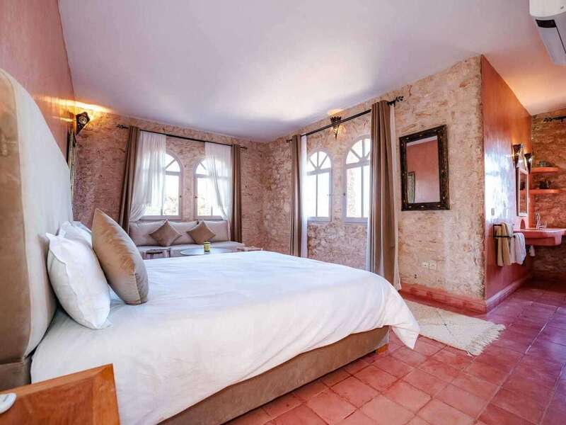 whatsapp_image_2025-10-22_a_12-07-41_601bd40e