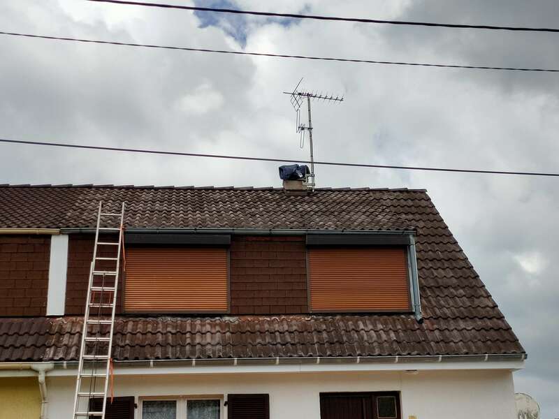 ancienne toiture vieillissante