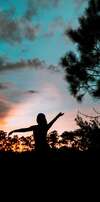 personne en pleine nature, sourire, sevrage tabagique