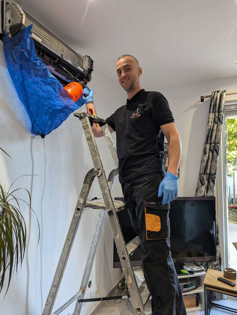 pxl_20241117_131513222