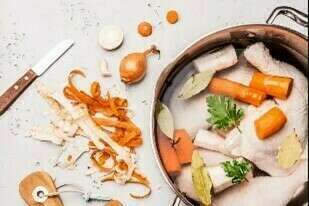 Bowl gourmand à la semoule, pois chiches et légumes rôtis 