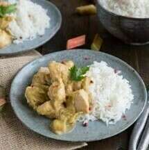 Poulet sauté à la rhubarbe