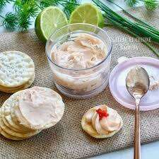 Mousse de ricotta aux légumes et blinis