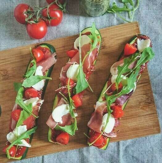 Mini-pizzas de courgettes… recette sans pâte à pizza !