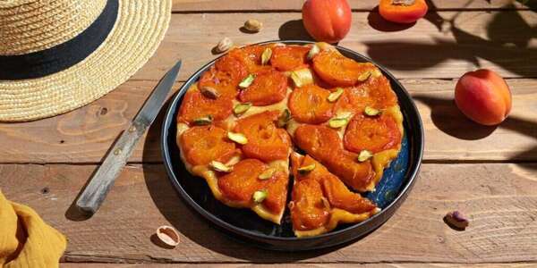  Tatin d’abricots et yaourt vanillé