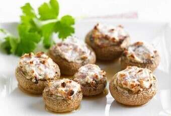 Champignons farcis au quinoa et au chèvre 