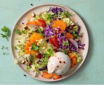 Burrata et oranges sanguines aux graines de coriandre et lavande 