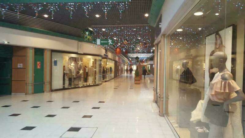 galerie_commerciale20230330-3364532-b9ynpy