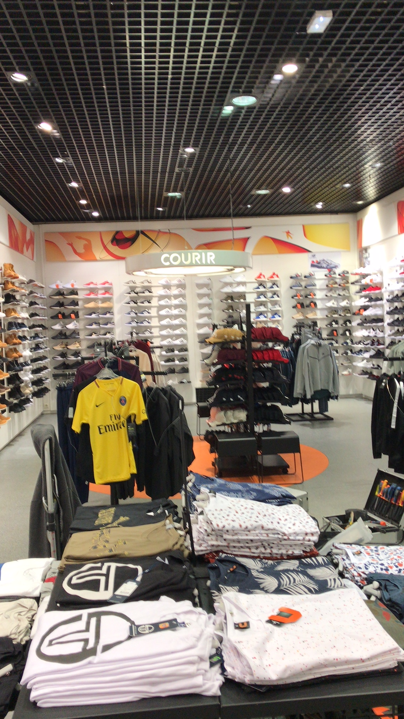 magasin_courir_rambouillet20230330-3364532-r0my9w