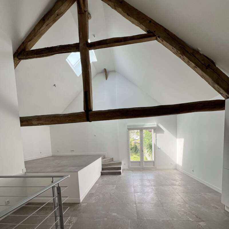 Aménagement des combles à Evry Gregy (91) par VRJ