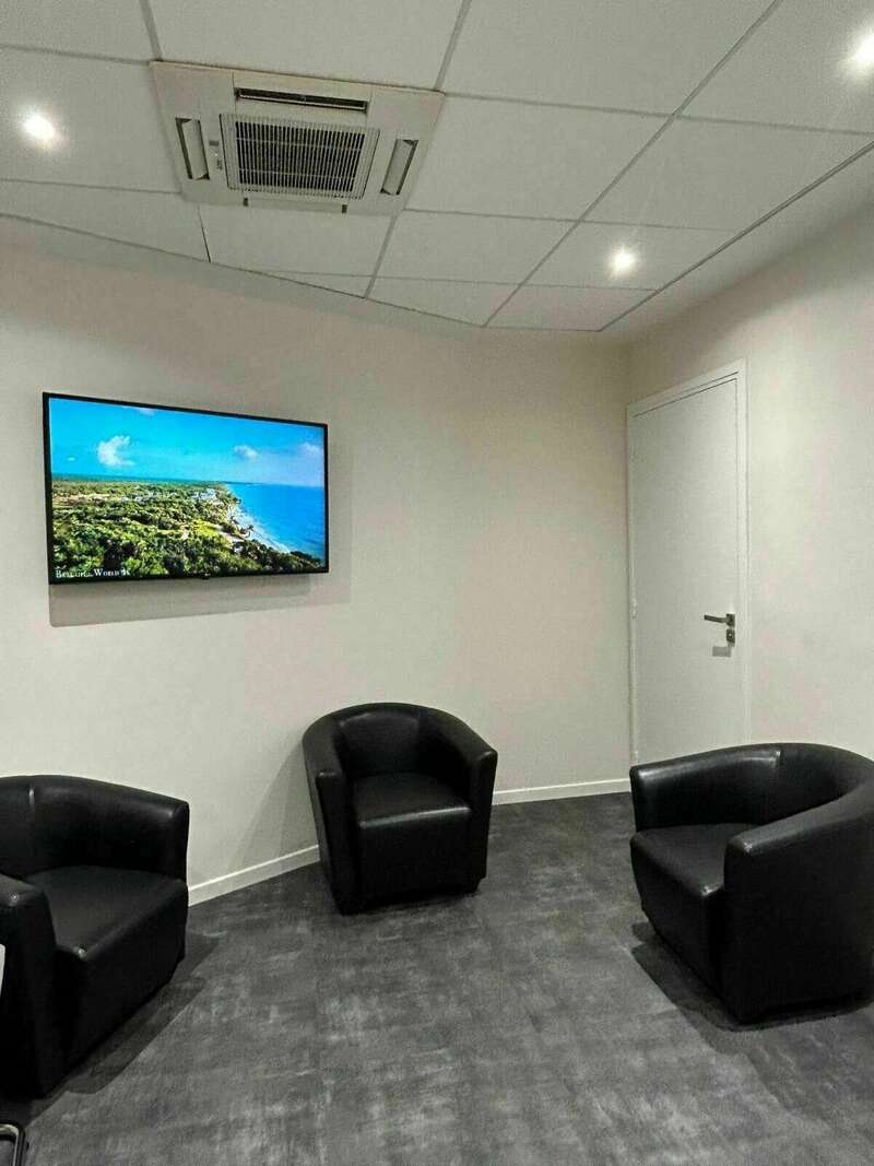 whatsapp_image_2025-02-26_at_18-53-04