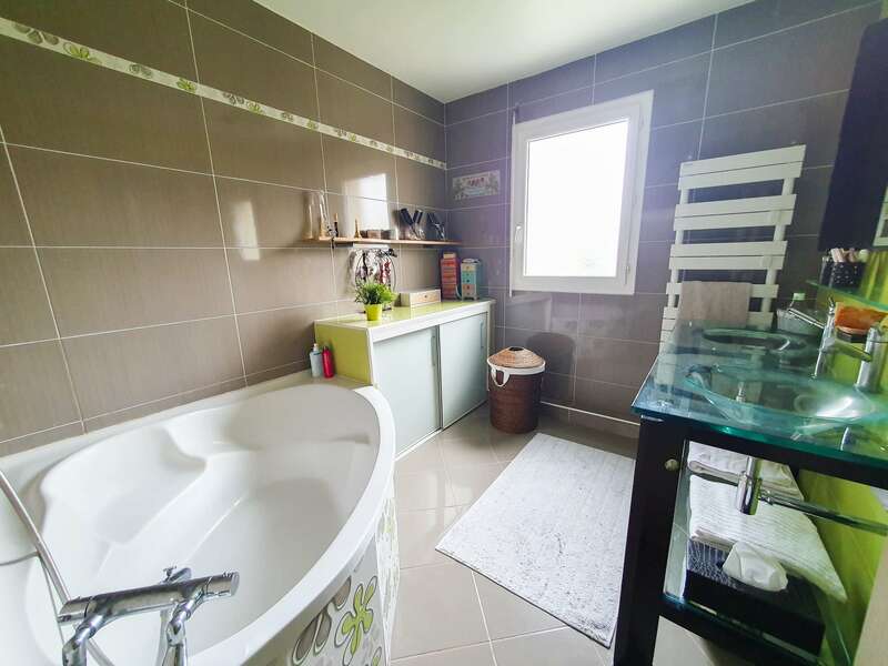 EXIGEHOME - Grande maison - 140m² - spacieuse et confortable