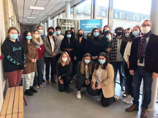 Journée de lutte contre les violences faites aux femmes