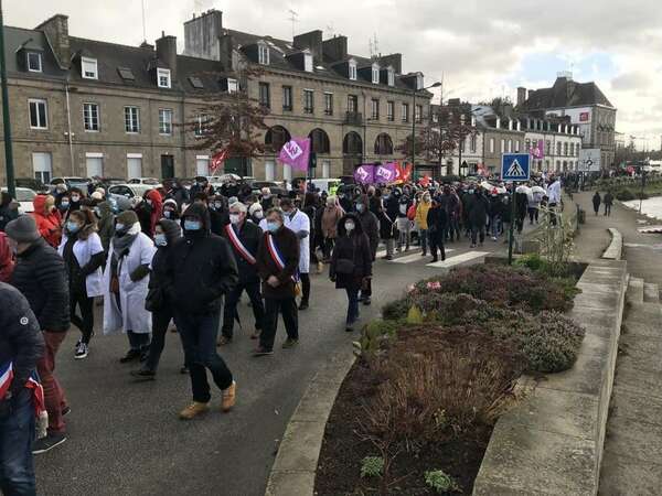 Mobilisation pour la défense du Centre Hospitalier du Centre Bretagne
