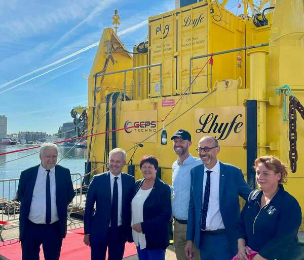 Inauguration du premier parc éolien maritime