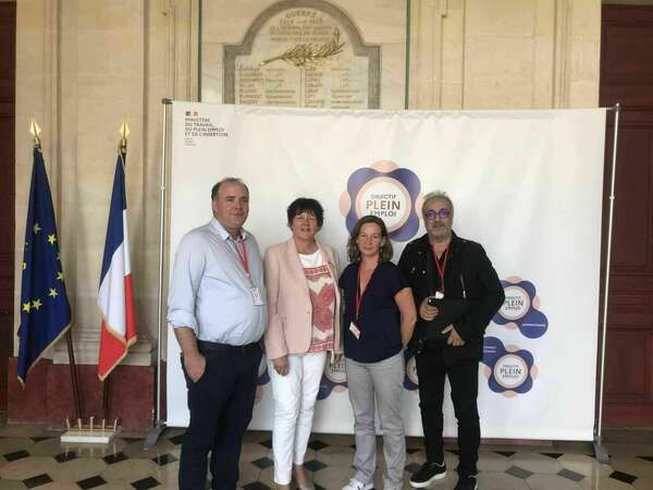 Rencontre au Ministère du Travail sur les Groupements d'Employeurs