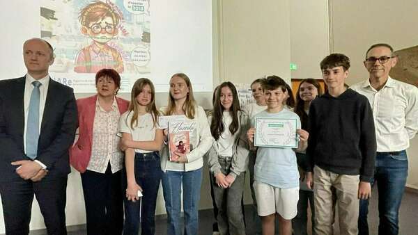 Remise des prix du concours "Non au harcèlement"