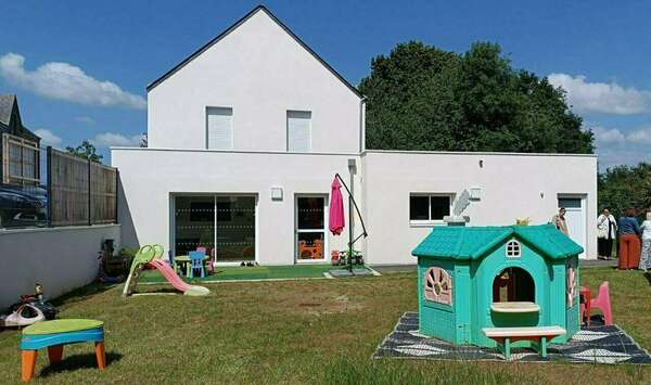 Inauguration de la MAM de Saint-Barthélémy