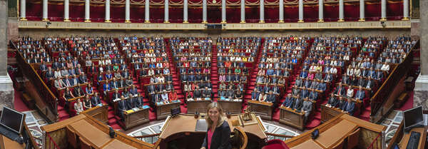 Une Assemblée sans majorité, mais une Assemblée qui agit - Bilan de la session parlementaire 2025-2026