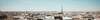 Vue panoramique de Paris avec la Tour Eiffel au loin