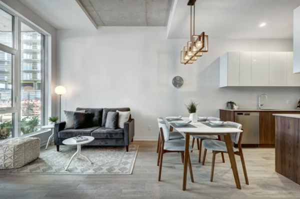 Contrat de sous-location professionnelle à Lyon : ce que tout propriétaire doit savoir