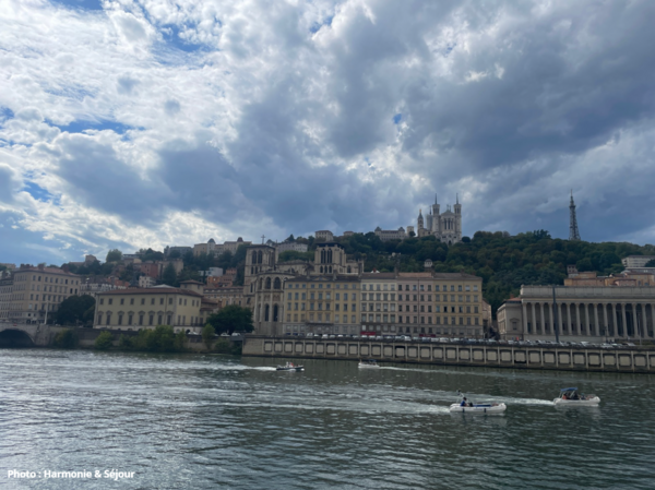 Conciergerie locale ou nationale à Lyon : comment faire le bon choix ?