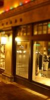 AMF Menuiserie, Façade de magasin en bois à Garches