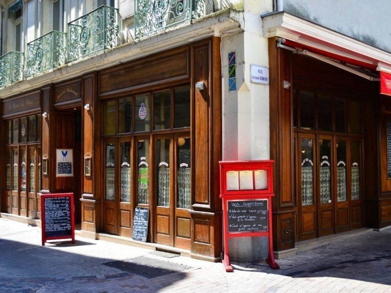 facade-magasin bois -Hauts-de-Seine
