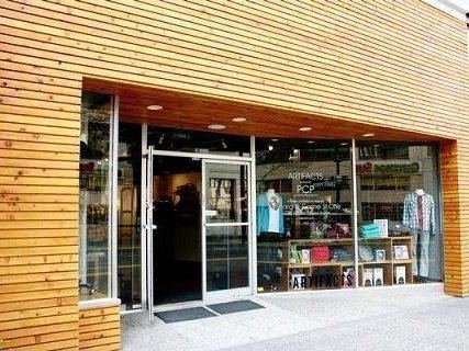 facade-magasin bois -Hauts-de-Seine