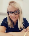 Emilie, assistante secretaire dentaire